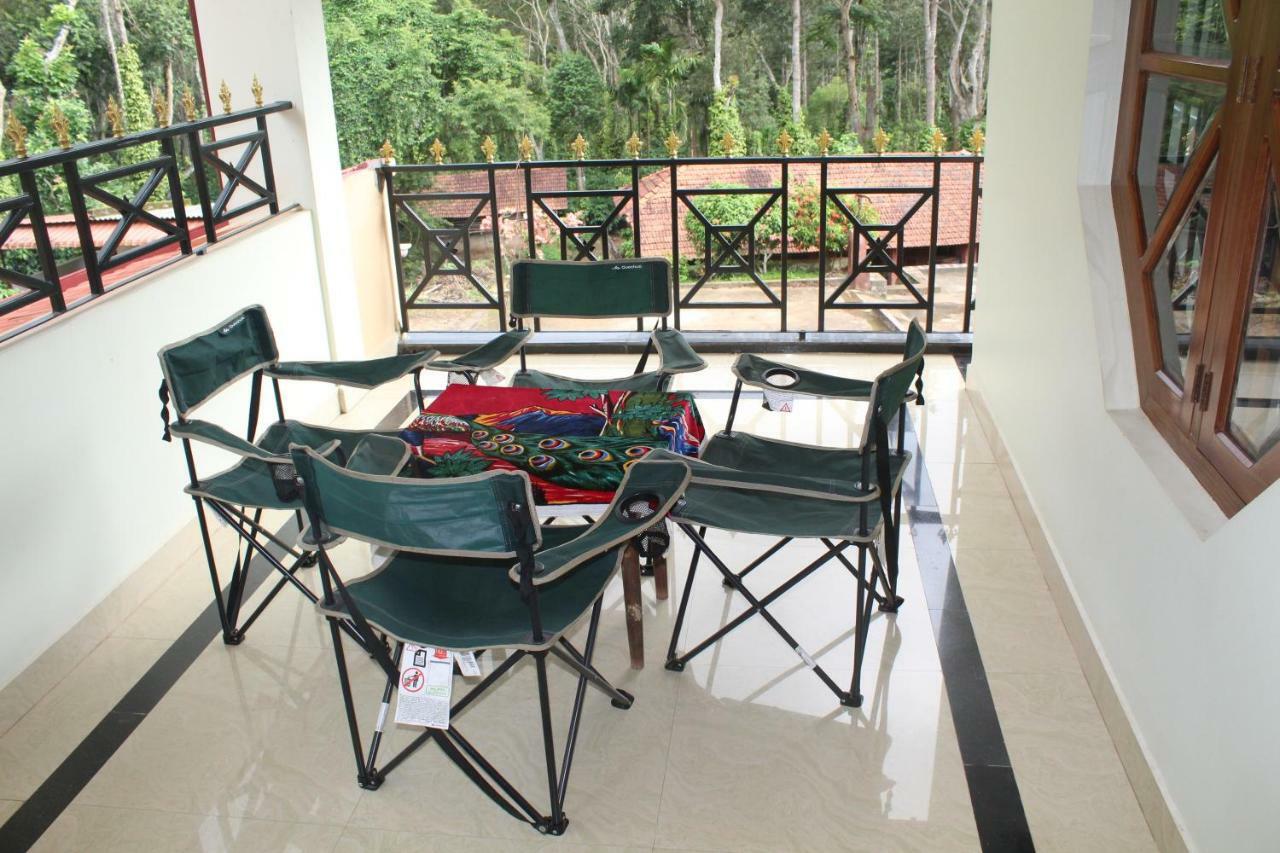 Whistling Woods Farm Stay Kushālnagar Zewnętrze zdjęcie